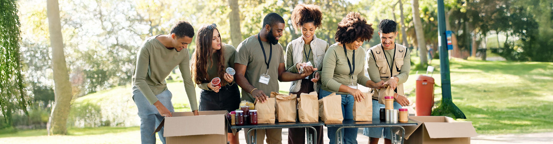 group of student volunteers